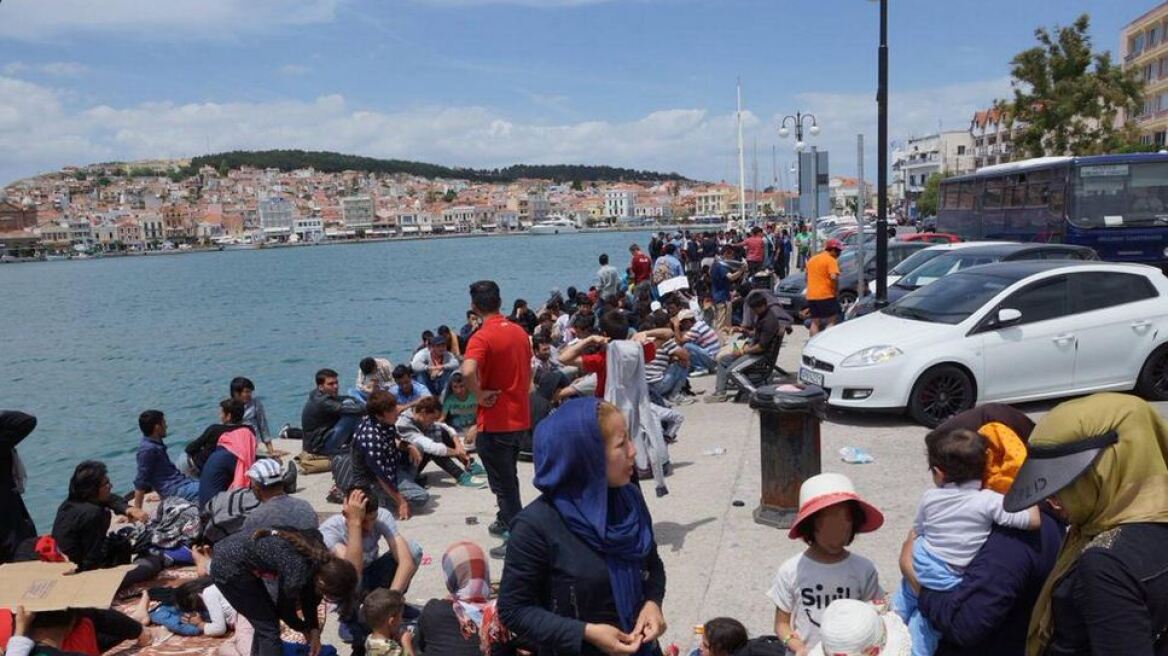 Κινδυνεύει να πλημμυρίσει από παράνομους μετανάστες η Λέσβος, προειδοποιεί ο ΟΗΕ