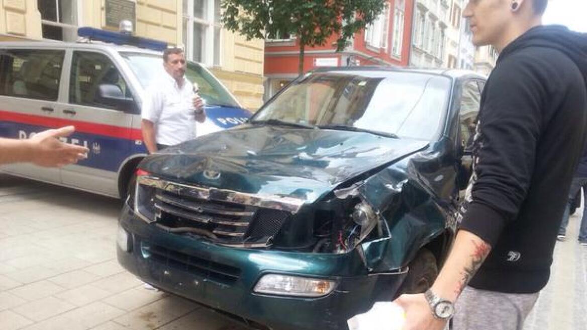 Τραγωδία στην Αυστρία: Μανιακός σκότωσε τρεις και τραυμάτισε 34 με το αυτοκίνητό του