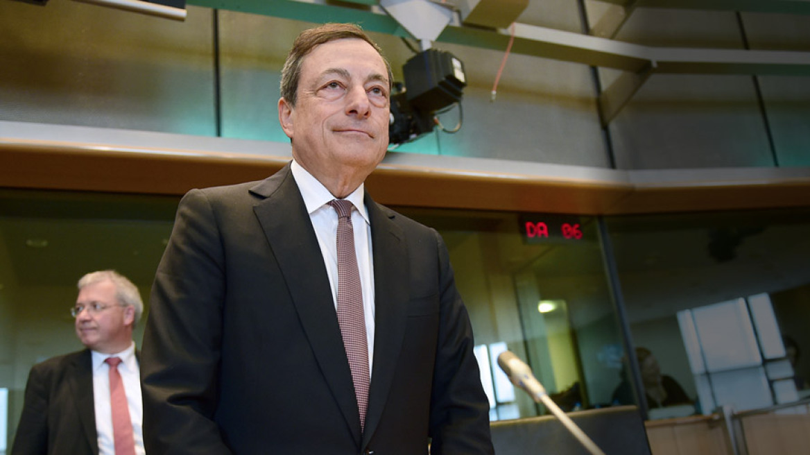 Σφίγγει τη θηλιά ο Ντράγκι: Τι σημαίνει η τελευταία απόφαση της ΕΚΤ