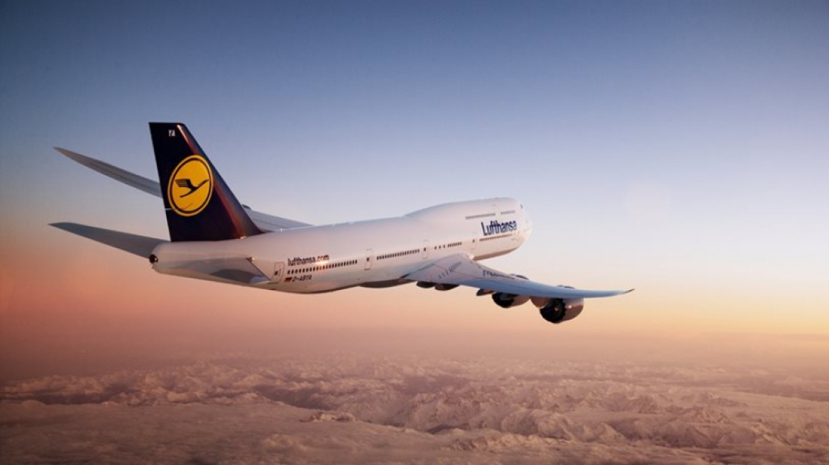 Lufthansa προς Έλληνες τουριστικούς πράκτορες: Πουλήστε εισιτήρια μέσω πιστωτικής κάρτας