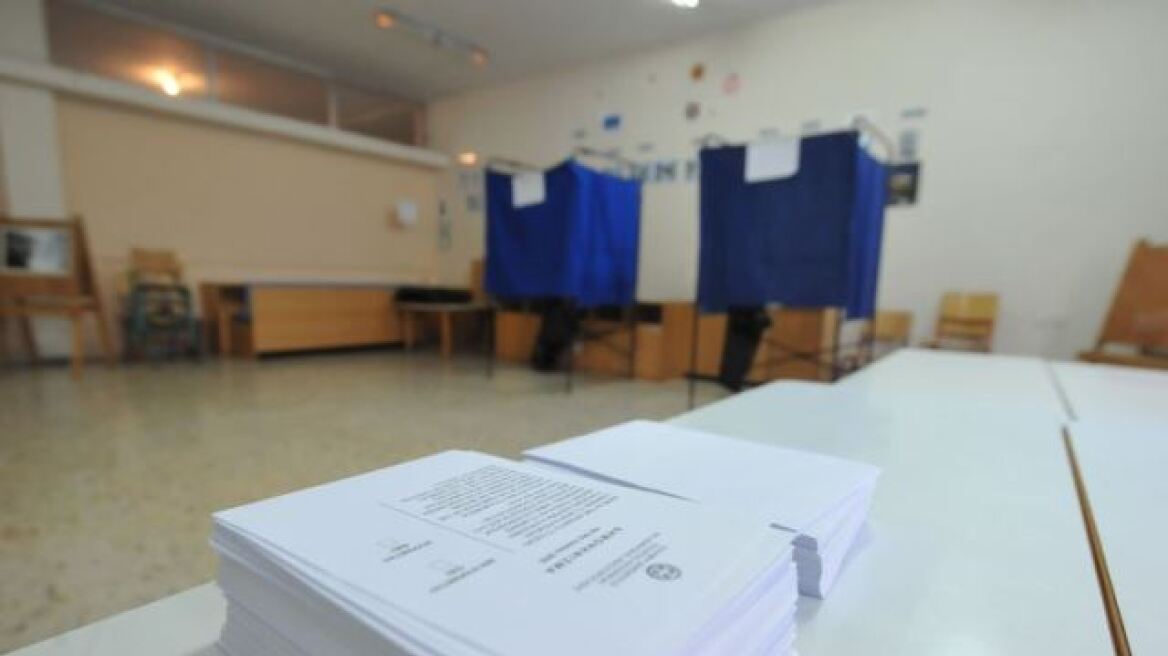 «Ναι» στο δημοψήφισμα ψήφισαν σε Εξάρχεια, Κολωνάκι και Άγιο Παντελεήμονα 