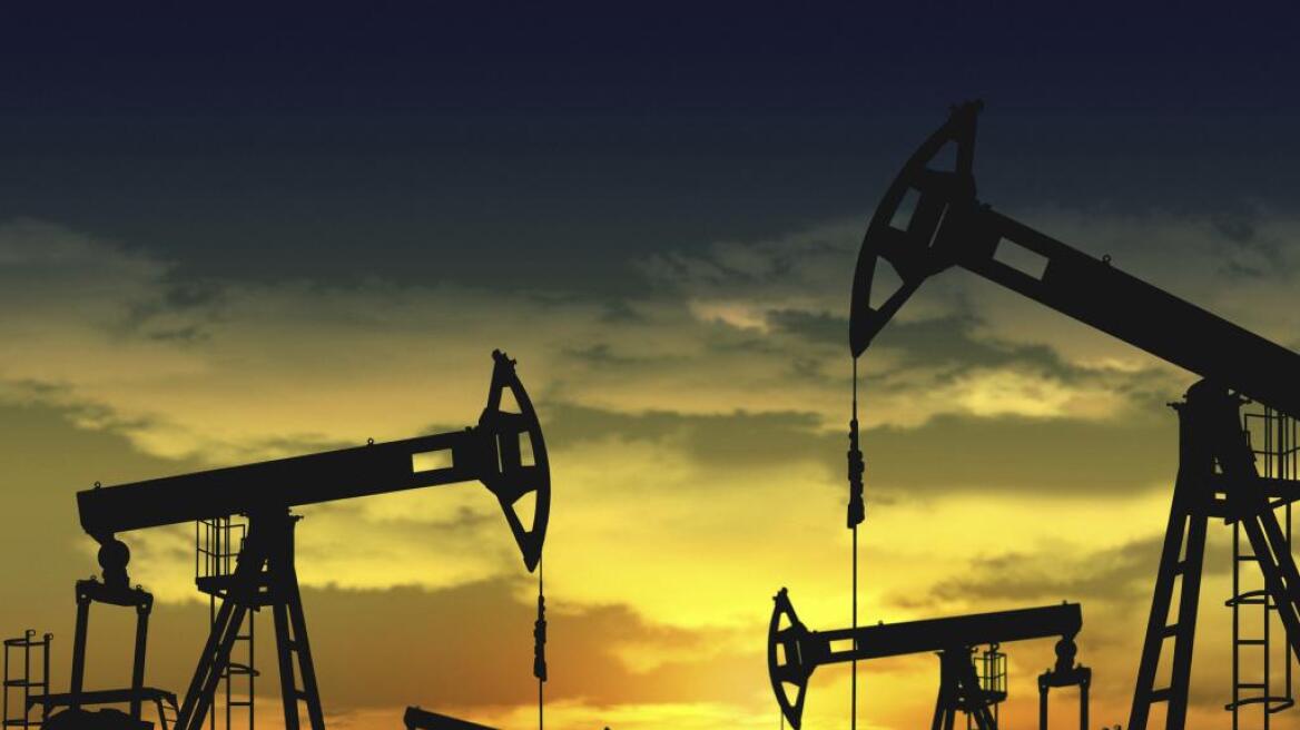  Πτωτικές τάσεις για την τιμή του αργού πετρελαίου στους επόμενους μήνες