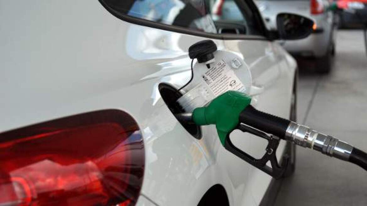 Ικανοποιημένοι οι βενζινοπώλες για τη μείωση του ειδικού φόρου κατανάλωσης στο πετρέλαιο θέρμανσης  