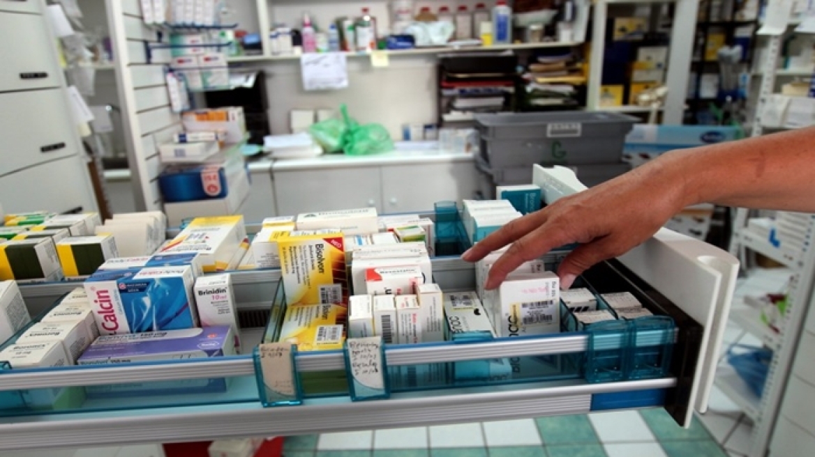 Υπουργείο Υγείας: Μέτρα για να μην ξεμείνει η αγορά από φάρμακα 