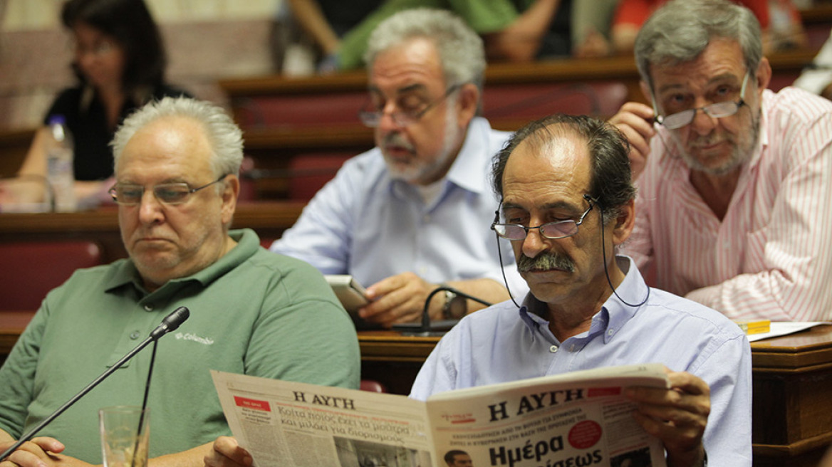 Διαφωνεί και ο Ρούντι Ρινάλντι του ΣΥΡΙΖΑ: «Η "αποικία χρέους" συνεχίζεται, τα μνημόνια κυβερνούν την Ελλάδα»