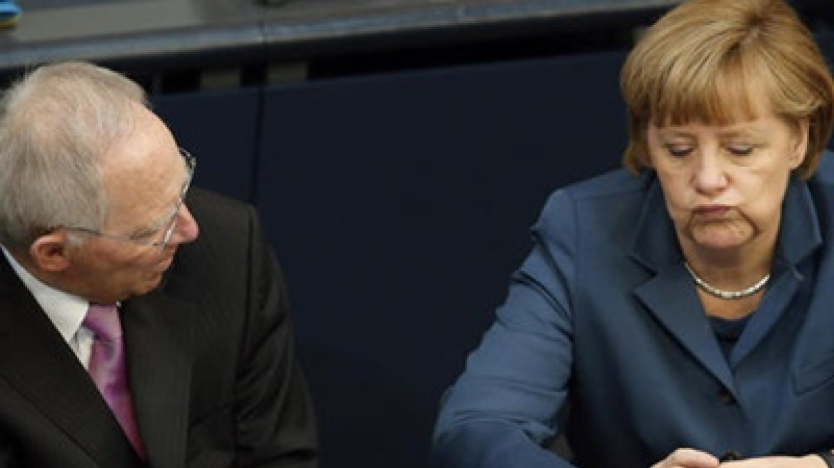 Bild: «Αγαπητή κα Μέρκελ, κουρέψτε το ελληνικό χρέος αντί να δώσετε τρίτο πακέτο βοήθειας»