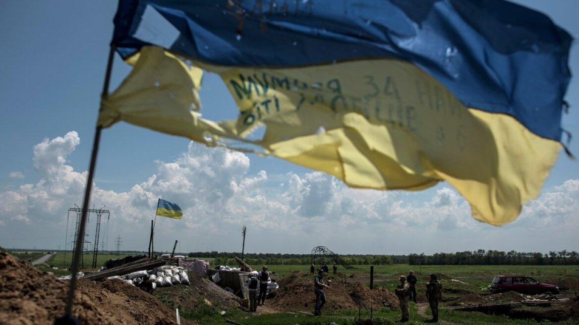 Να τηρηθούν οι δεσμεύσεις για Ουκρανία ζητούν Πούτιν, Μέρκελ, Ολάντ, Ποροσένκο