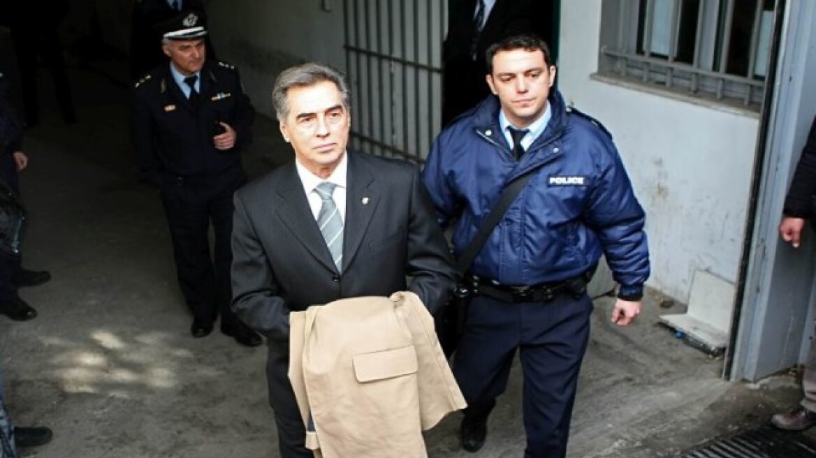 Ο Παπαγεωργόπουλος ζητεί να αποφυλακιστεί ως ανάπηρος