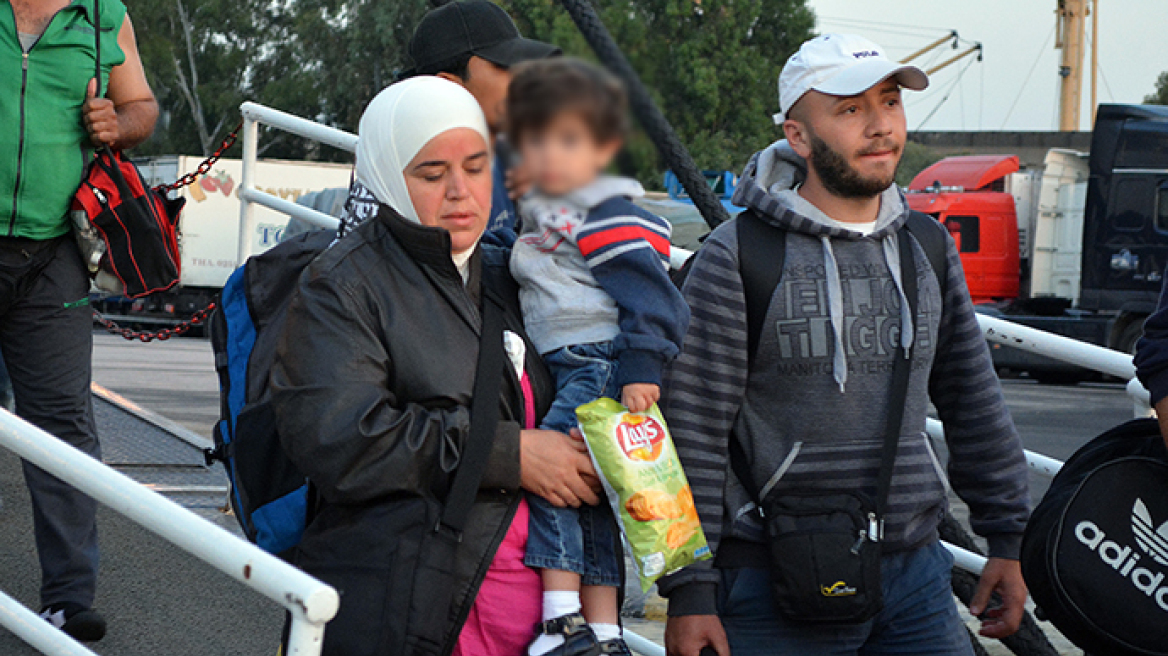 Στον Πειραιά οι μετανάστες που διασώθηκαν στην Κρήτη
