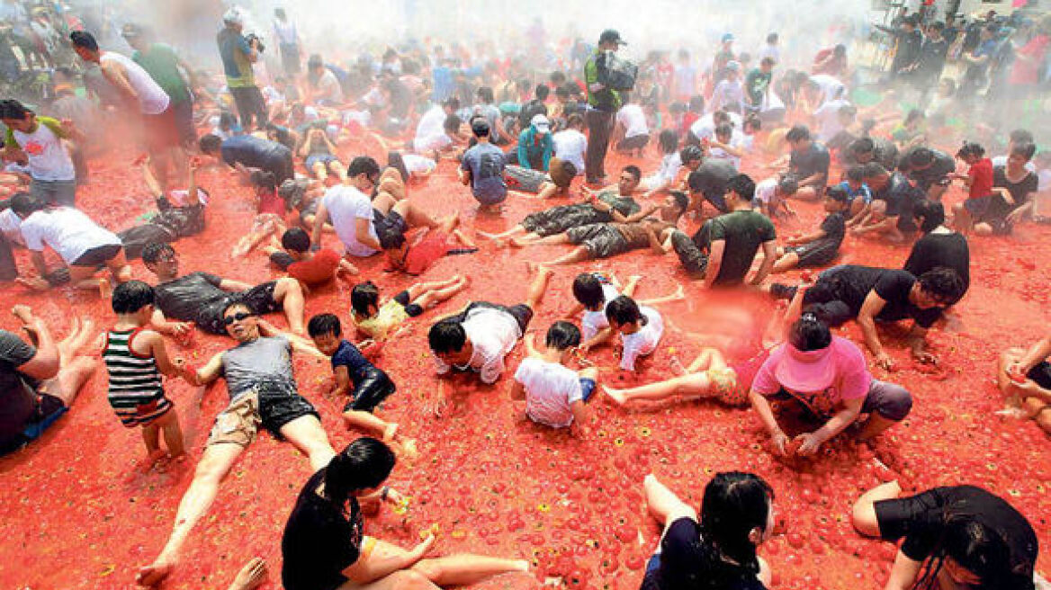 Ν. Κορέα: Φεστιβάλ ντομάτας, ατραξιόν για τους τουρίστες