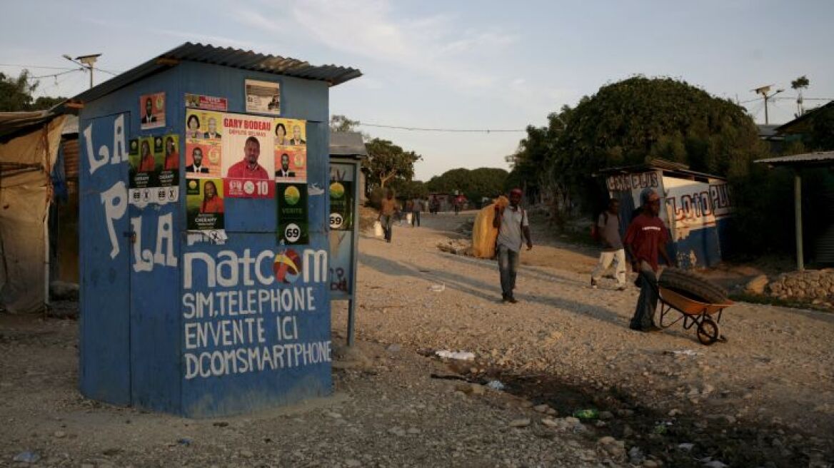Άνοιξαν τα εκλογικά τμήματα στην Αϊτή