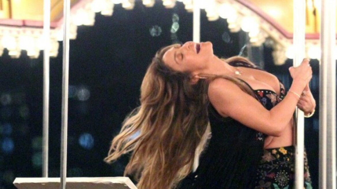 Jennifer Lopez: Δείτε φωτογραφίες από το νέο της βιντεοκλίπ