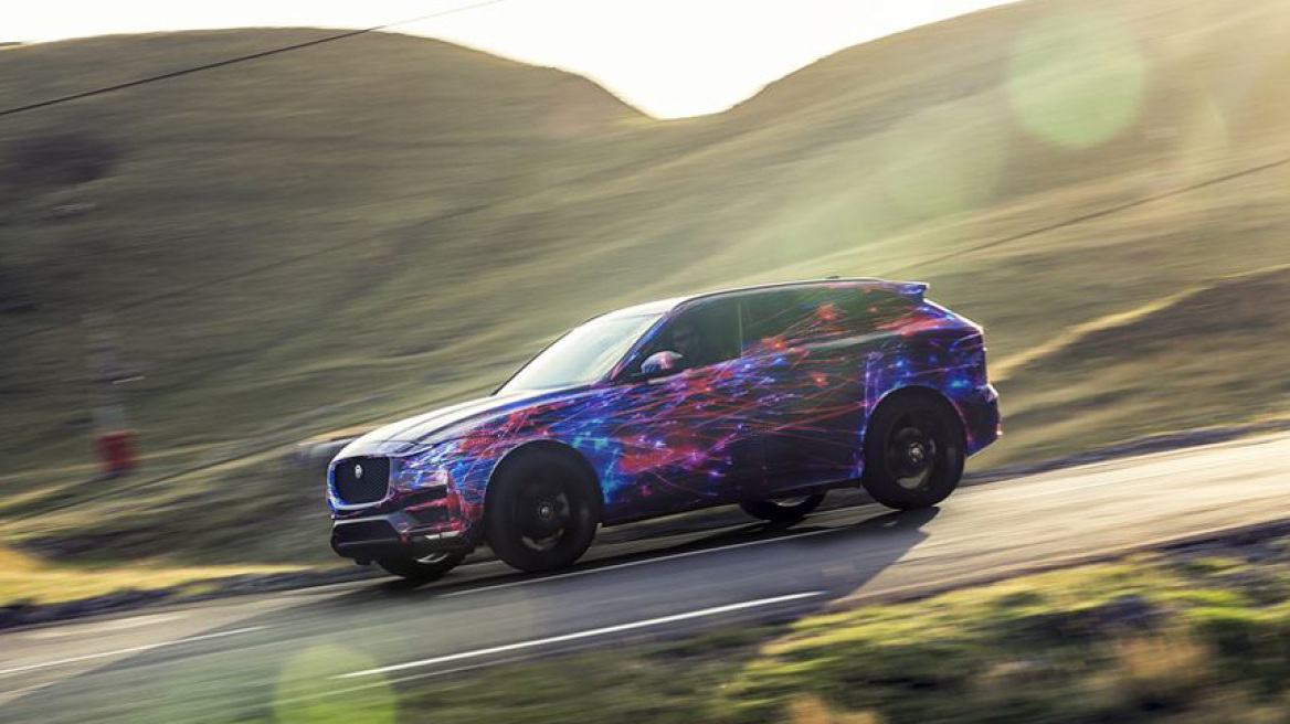Video: Πόσο σπορ θα είναι το SUV της Jaguar;