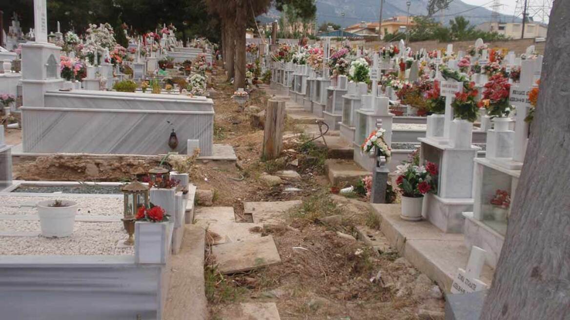 Τραγωδία στα Χανιά: Νεαρός αυτοκτόνησε πάνω στο μνήμα του παππού του!