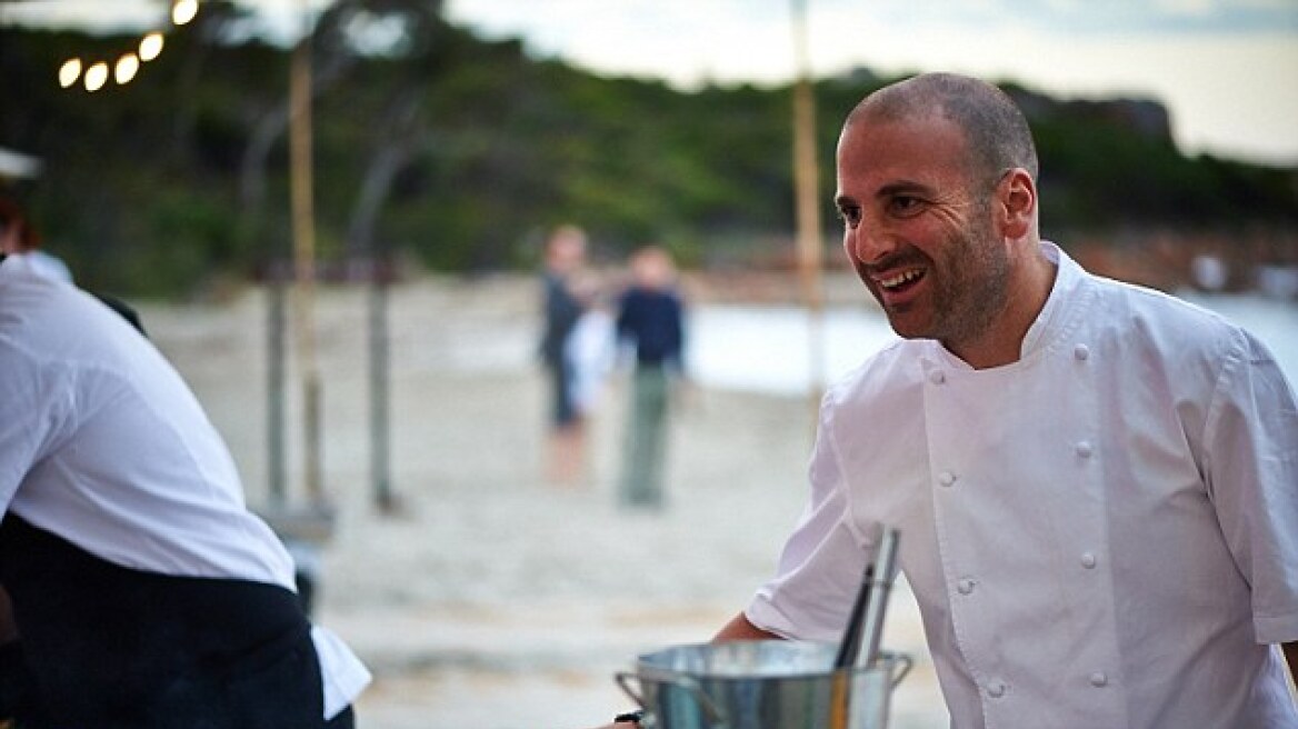 Greek celebrity chef says, "Australia, you're racist!" (vid)