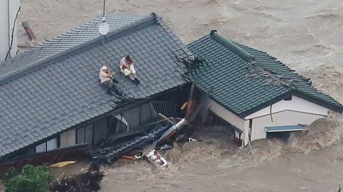Πλημμύρες στο Τόκιο: Τουλάχιστον 90.000 άνθρωποι εγκατέλειψαν τις εστίες τους