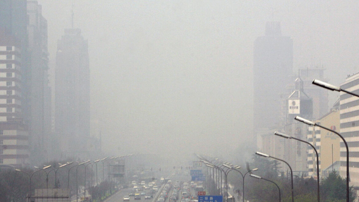 Η ατμοσφαιρική ρύπανση αυξάνει τον κίνδυνο πρόωρου θανάτου 