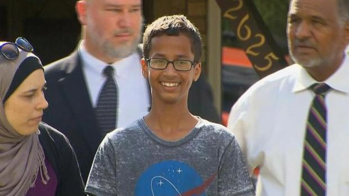 American dream για τον 14χρονο Αχμέντ: Μετά τον Ομπάμα, ανοιχτή πρόσκληση από Google, Facebook, Twitter