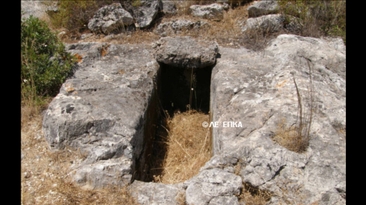 Λαξευτός τάφος της ύστερης μινωικής περιόδου αποκαλύφθηκε στη Μονή Μαλεβιζίου 