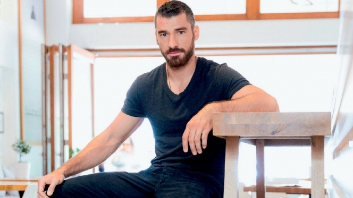Γιούρκας Σεϊταρίδης: «Μια φορά είχα πάει σε ένα gay bar στη Μύκονο και ένιωσα κάτι περίεργο»