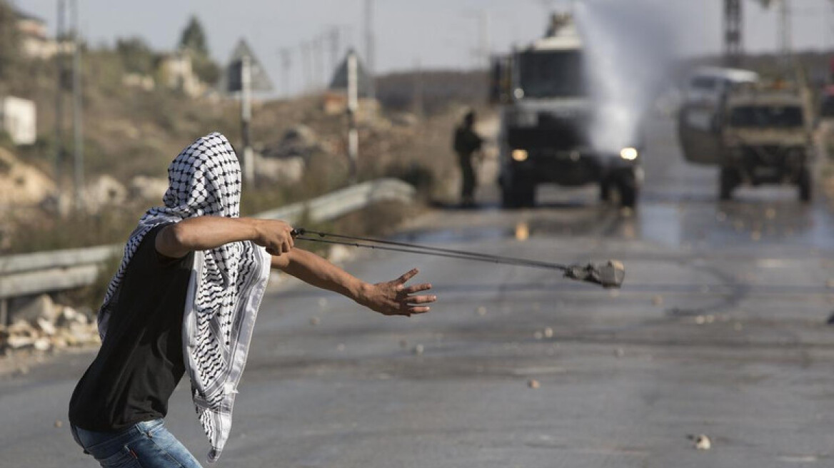 Ισραήλ: Χρήση πραγματικών πυρών εναντίον όσων πετούν πέτρες