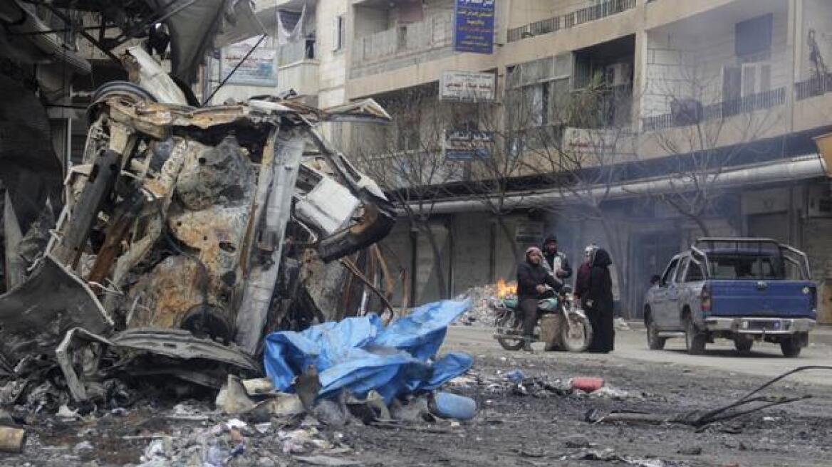 Συρία: 15 νεκροί από βομβαρδισμούς σε πόλη που κατέχεται από δυνάμεις του ΙSIS