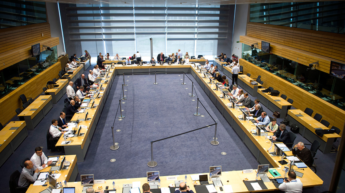 Στο Eurogroup (και μετά στη Βουλή) το προσχέδιο του νέου προϋπολογισμού