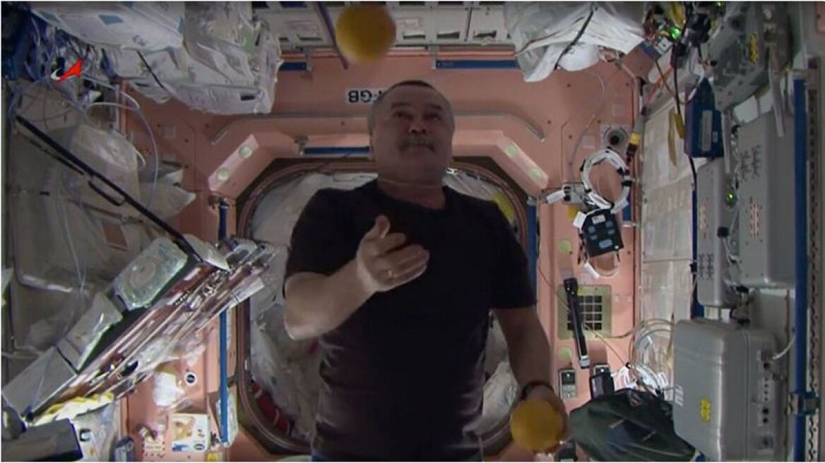 Βίντεο: Δείτε το... τσίρκο των αστροναυτών στον Διεθνή Διαστημικό Σταθμό