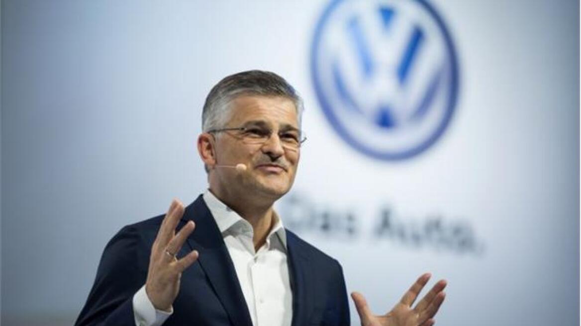 Volkswagen: Ζητά συγγνώμη από τους αμερικανούς πελάτες της