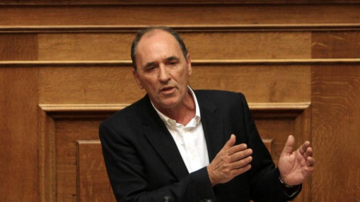 Economy Minister G. Stathakis points to a 5-point plan for fiscal recovery