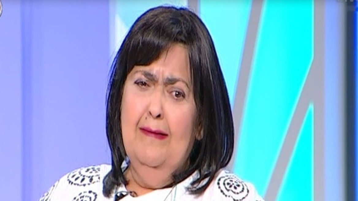 Βέτα Μπετίνη: Ξέσπασε σε κλάματα μιλώντας για τον όγκο που είχε στο κεφάλι 