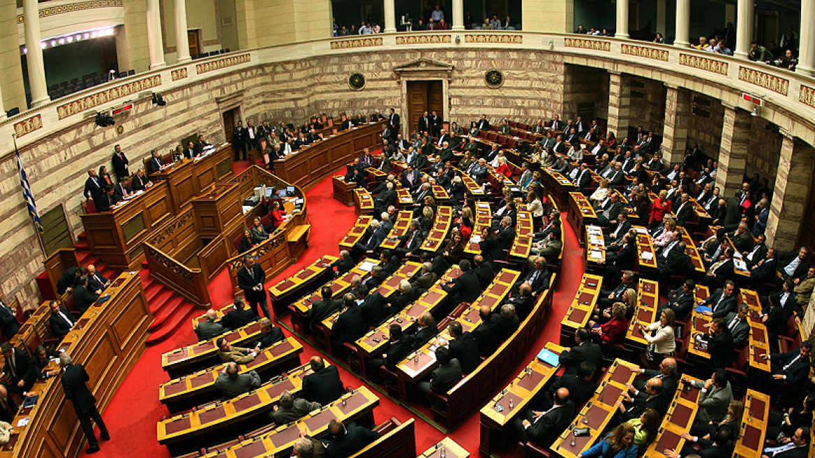 Γκρινιάζουν οι βουλευτές του ΣΥΡΙΖΑ για ανείσπραχτα ενοίκια, ΕΝΦΙΑ και ασφαλιστικό