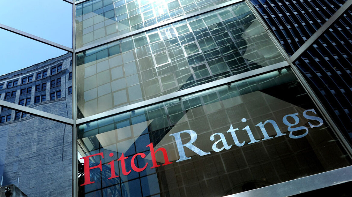 Fitch: Μεγάλα τα προβλήματα στις κυπριακές τράπεζες λόγω «κόκκινων» δανείων