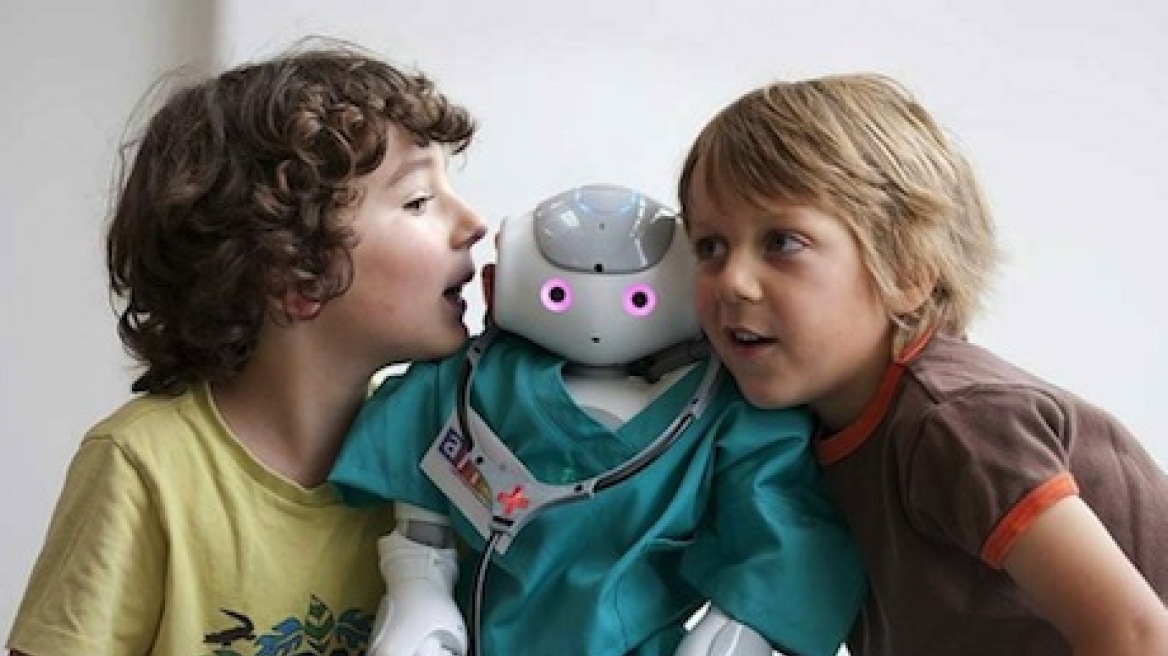 Demokritos offers kids FREE robotics workshops