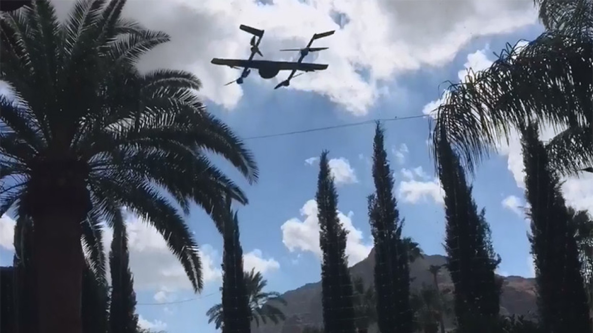 Δείτε το drone-κούριερ της Google στις πρώτες του πτήσεις