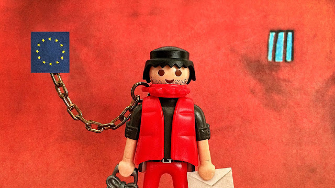 Radicalization of Playmobil... when German toys become weapons of speech (pics)