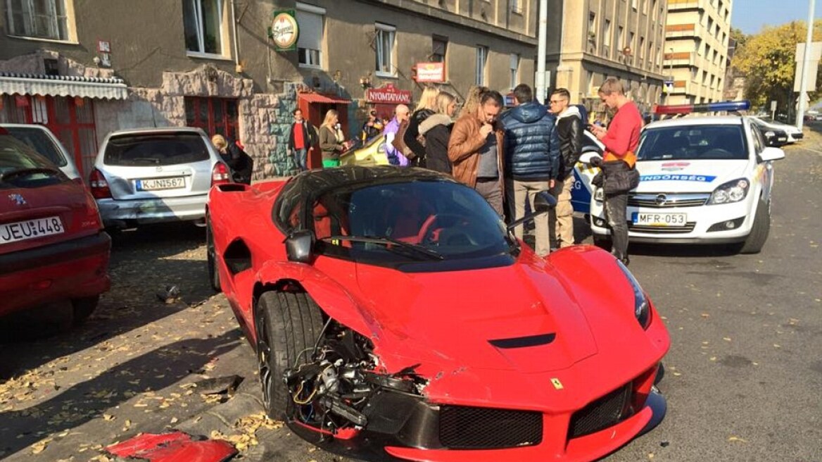Βίντεο: Δείτε πώς κατάντησε την καινούργια του Ferrari με το που έφυγε από την αντιπροσωπεία