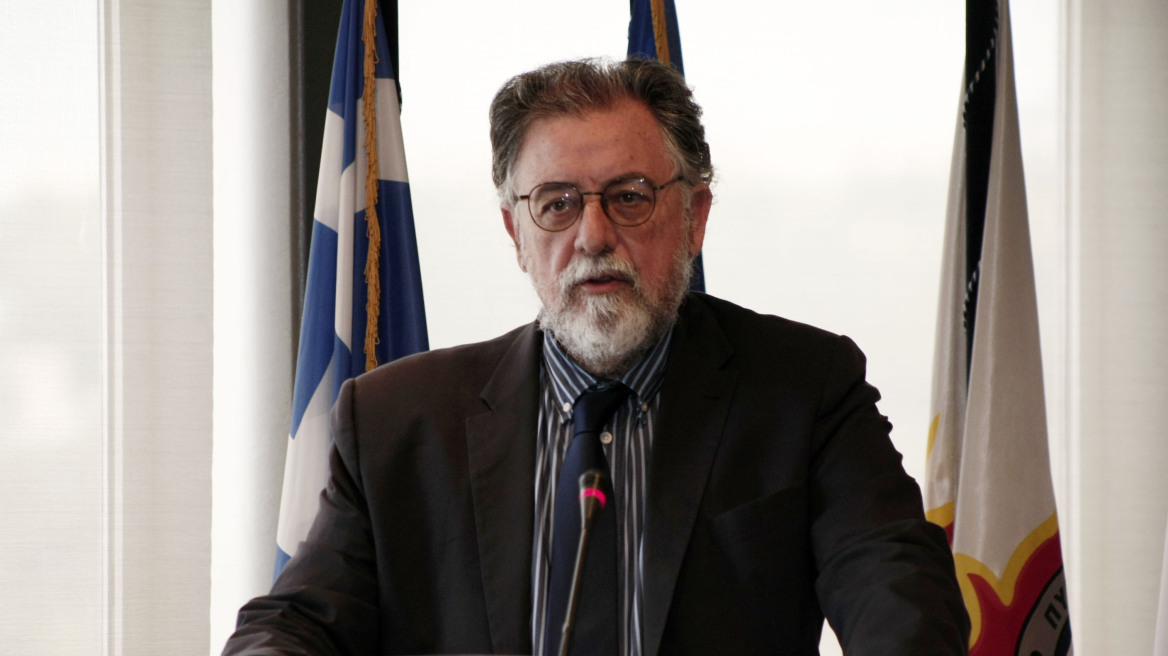 Τα ΝΕΑ: Ο Πανούσης θα υποδείξει δύο βουλευτές και ένα μέλος της ΠΓ του ΣΥΡΙΖΑ