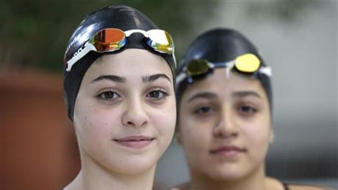 Syrian sisters swim from Turkey to Greece for three hours