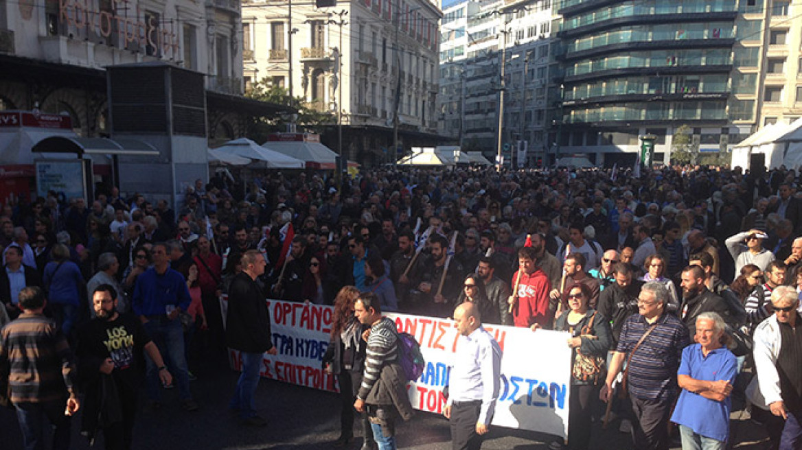 Μεγαλειώδης η πρώτη συγκέντρωση κατά του ΣΥΡΙΖΑ με 30.000 διαδηλωτές