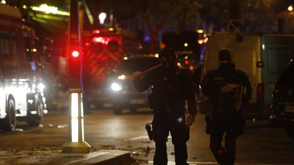Telegraph: Γεννημένοι στη Γαλλία οι τρομοκράτες; 