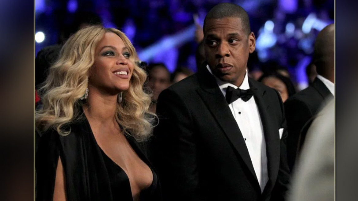 Beyonce: Προκλητική εμφάνιση χωρίς... σουτιέν 