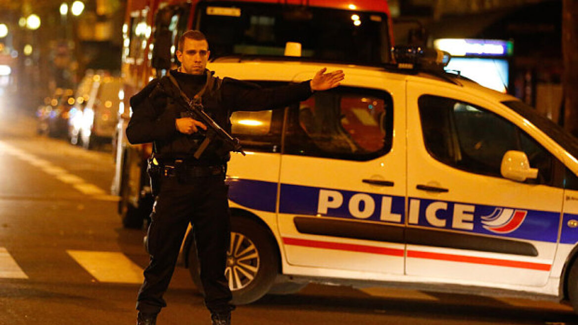 Παρίσι: Βρέθηκε «γιλέκο αυτοκτονίας» με εκρηκτικά παρόμοια των επιθέσεων 