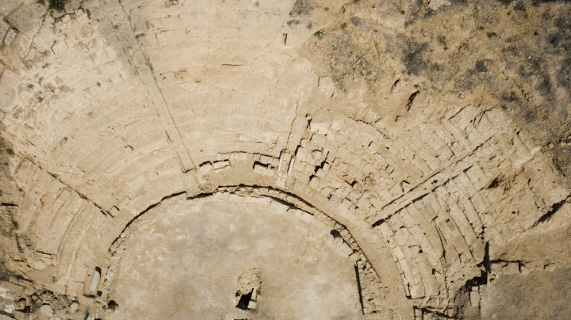 Aussie archeologists find 3rd century BC theater on Cyprus