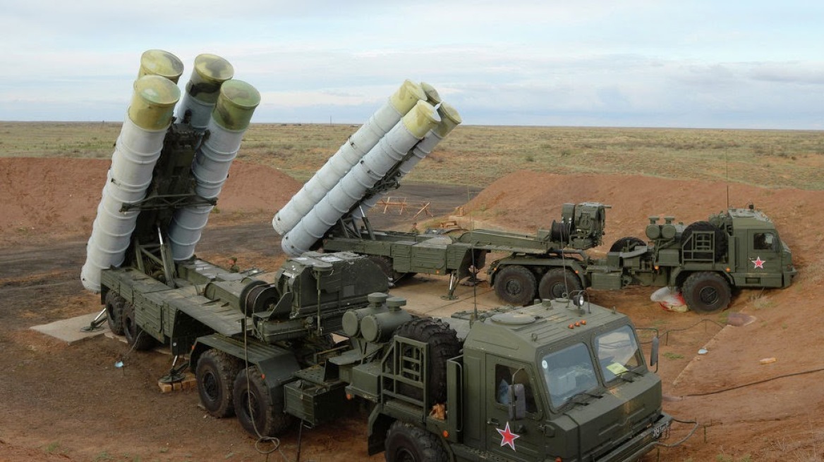 Αντιαεροπορικά συστήματα S-400 αναπτύσσει στη Συρία η Ρωσία