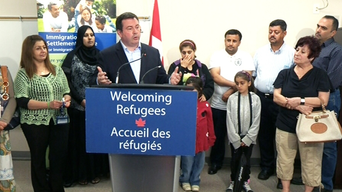 Καναδάς: Οι επιθέσεις στο Παρίσι πίσω από την καθυστέρηση της υποδοχής προσφύγων
