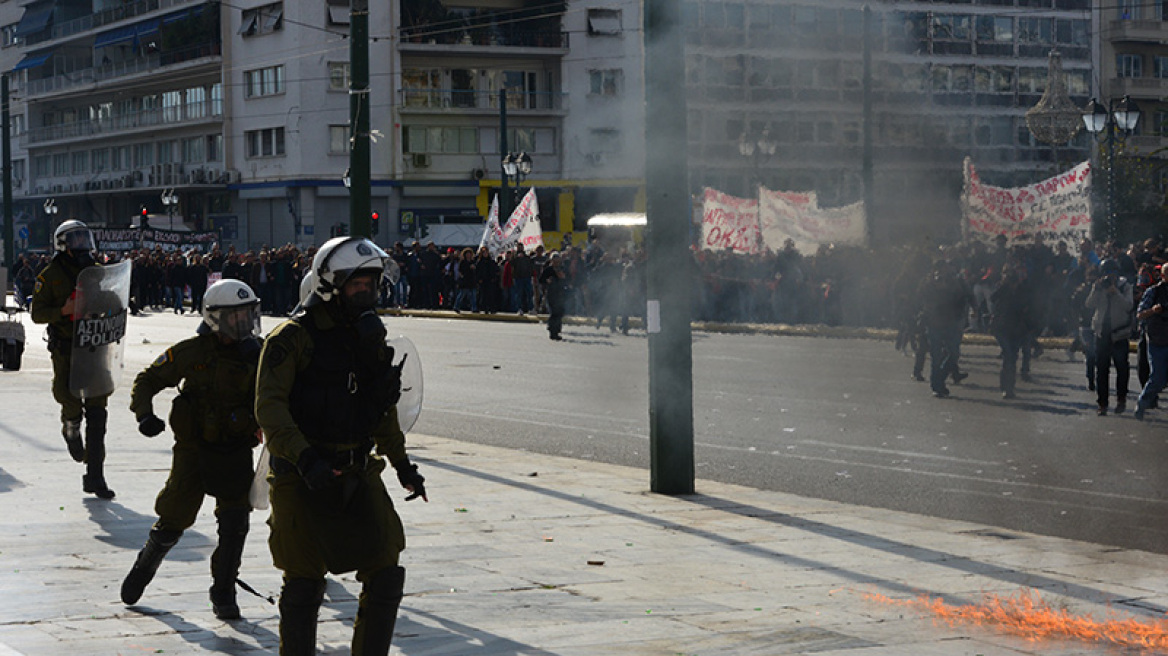 Μικρής έκτασης επεισόδια στο τέλος της πορείας της ΓΣΕΕ-ΑΔΕΔΥ