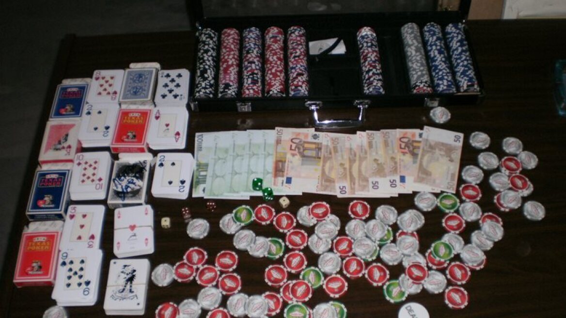 Κόρινθος: Πέντε συλλήψεις για παράνομα τυχερά παιχνίδια στο Κιάτο   