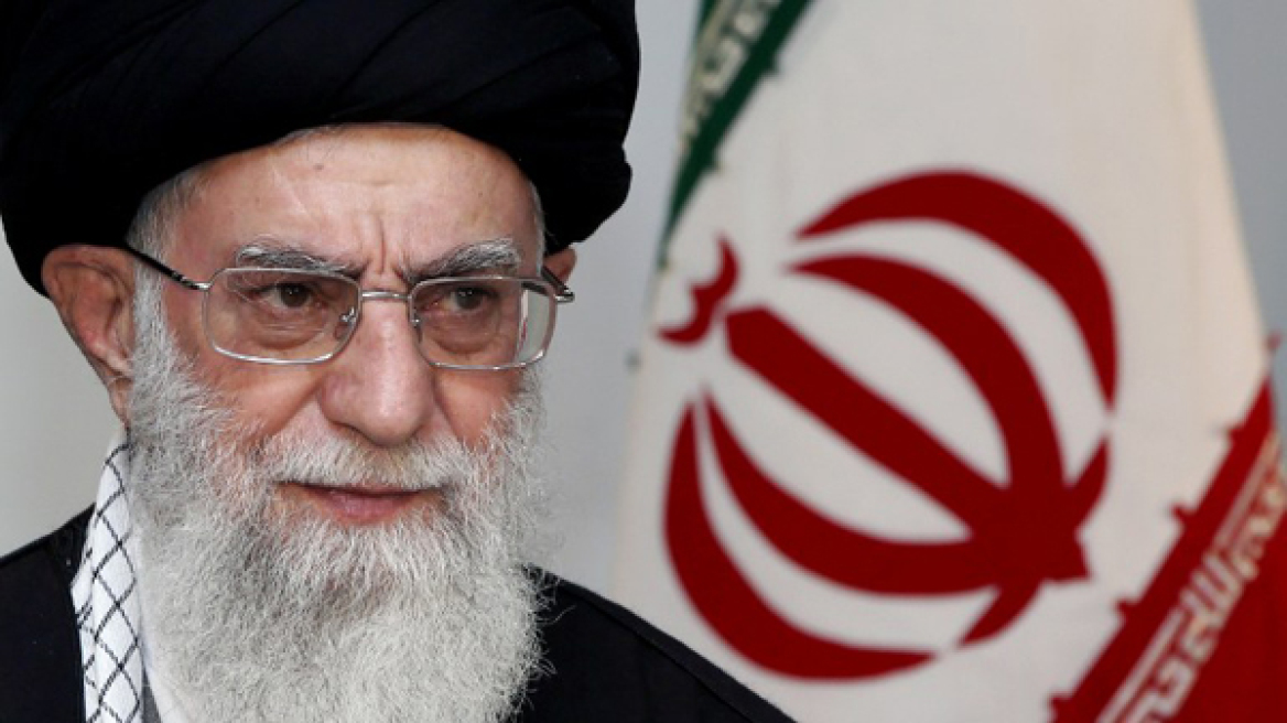 Η νέα γενιά του Ιράν γυρίζει την πλάτη της στο θρησκευτικό ηγέτη Χαμενεΐ