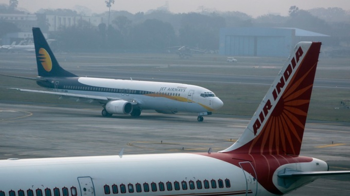 Τραγωδία σε αεροδρόμιο της Ινδίας - Μηχανικός παρασύρθηκε από τουρμπίνα αεροσκάφους